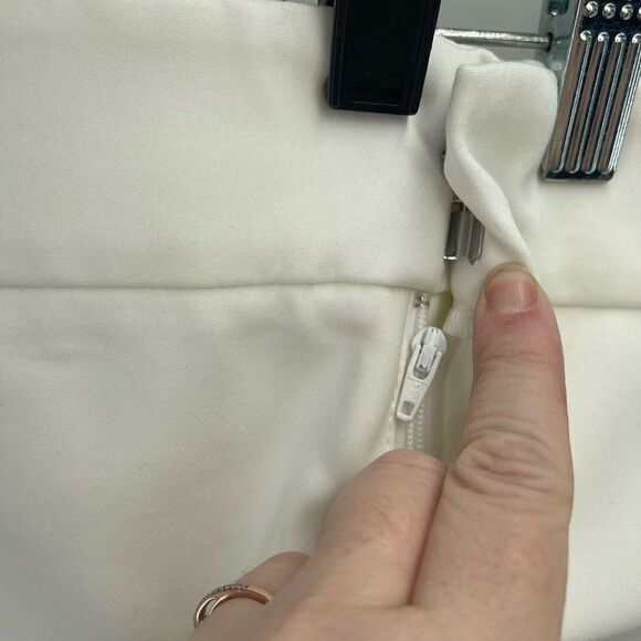 Roz & Ali Women's Signature Fit Low Waist Ankle Length Trouser Size 24W NWT - Picture 8 of 15